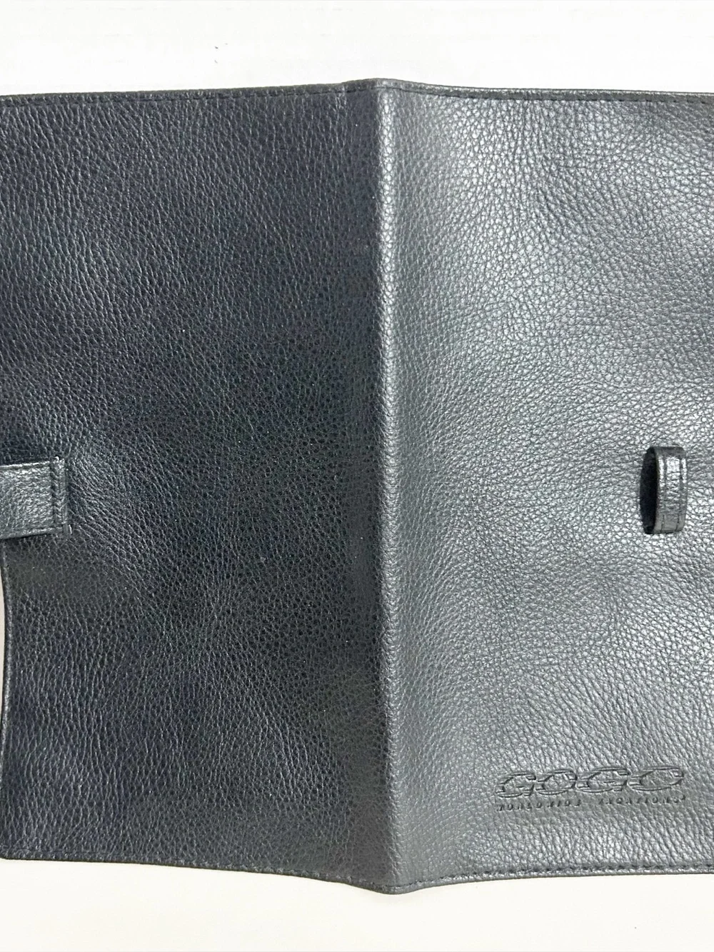 GoGo Travel Black Pebbled Leather Passport Checkbook Tab Closure Organizer Black